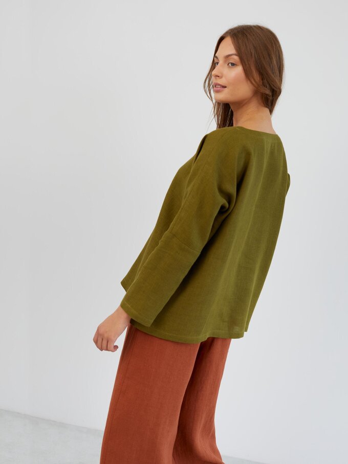 Image 6 of Long Sleeve Linen Top in Moss Green RUMI from ALBERALKIRK | Handmade Linen Clothing for Women