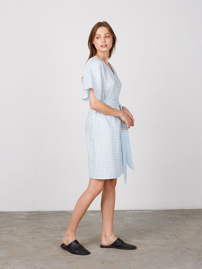 Image 3 of MARY Linen Wrap Dress in Light Blue Gingham from ALBERALKIRK