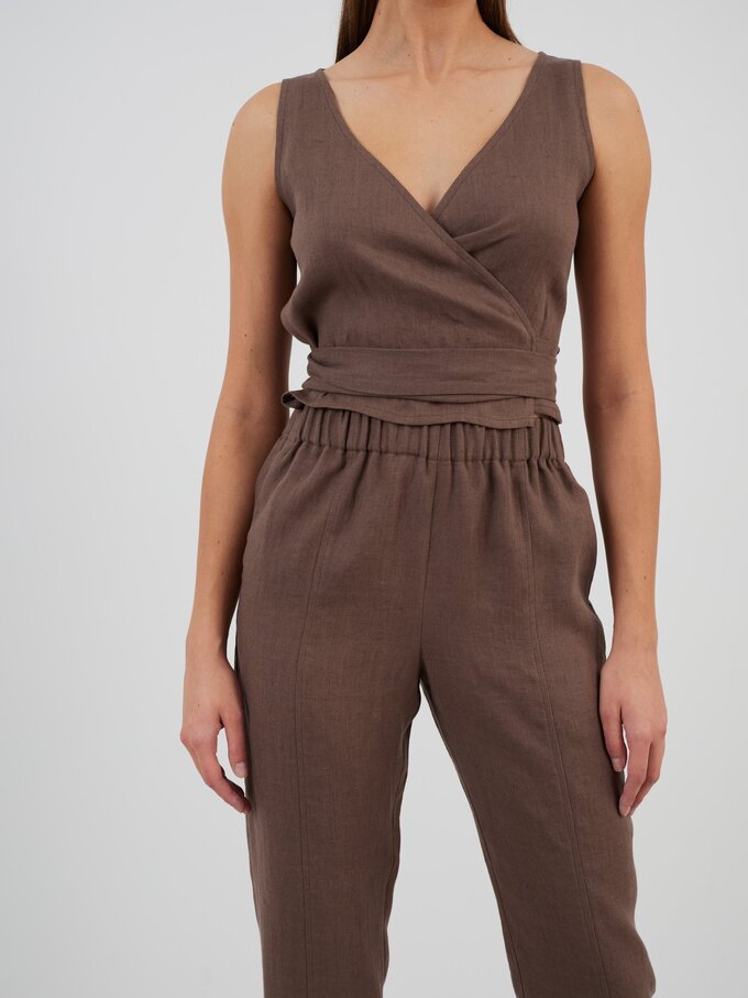 Image 4 of OLIVER High Waisted Pants in Cocoa from ALBERALKIRK