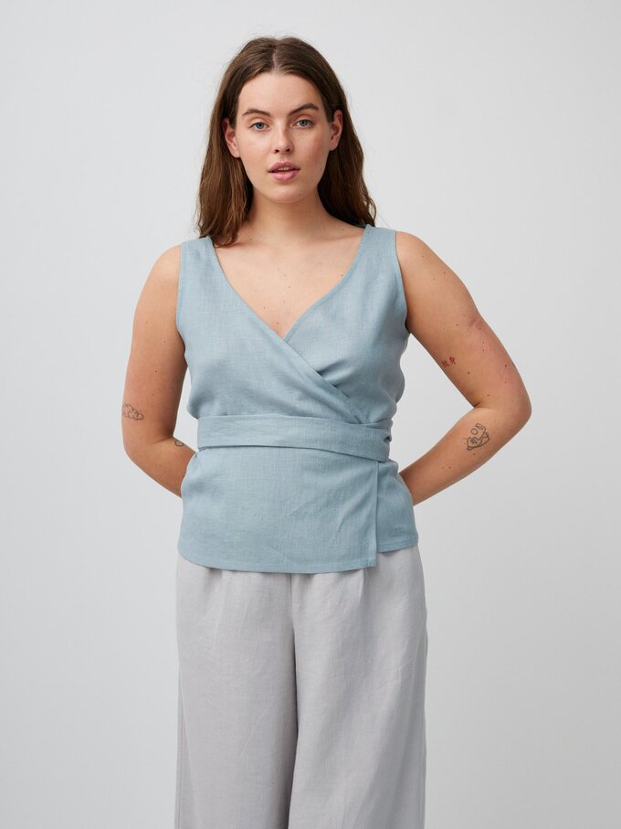 Image 4 of PEARL Long Wide Leg Linen Pants in Cloudy Grey from ALBERALKIRK