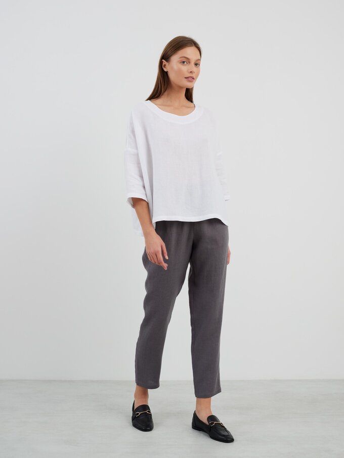 Image 3 of RAVEN Tapered Linen Pants in Light Grey from ALBERALKIRK