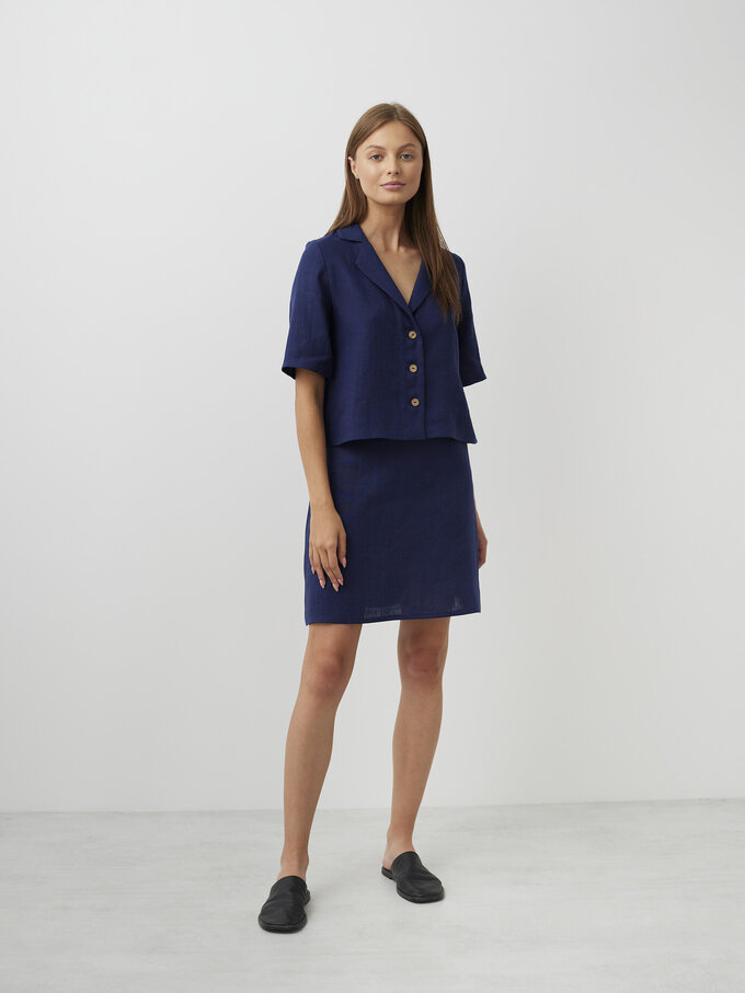 Image 4 of RAY Cropped Linen Shirt in Navy Blue from ALBERALKIRK