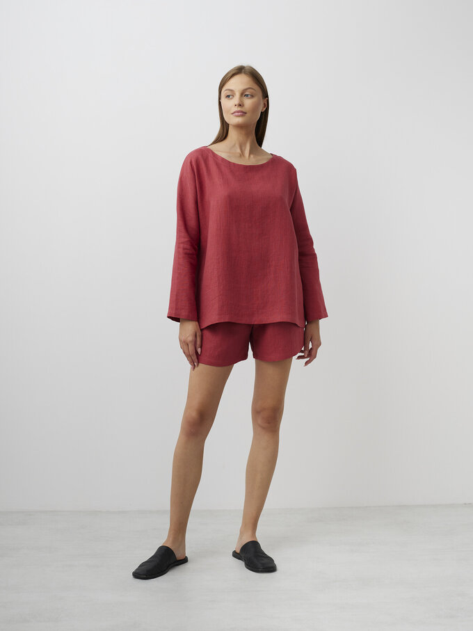 Image 2 of RUMI Long Sleeve Linen Top in Raspberry from ALBERALKIRK