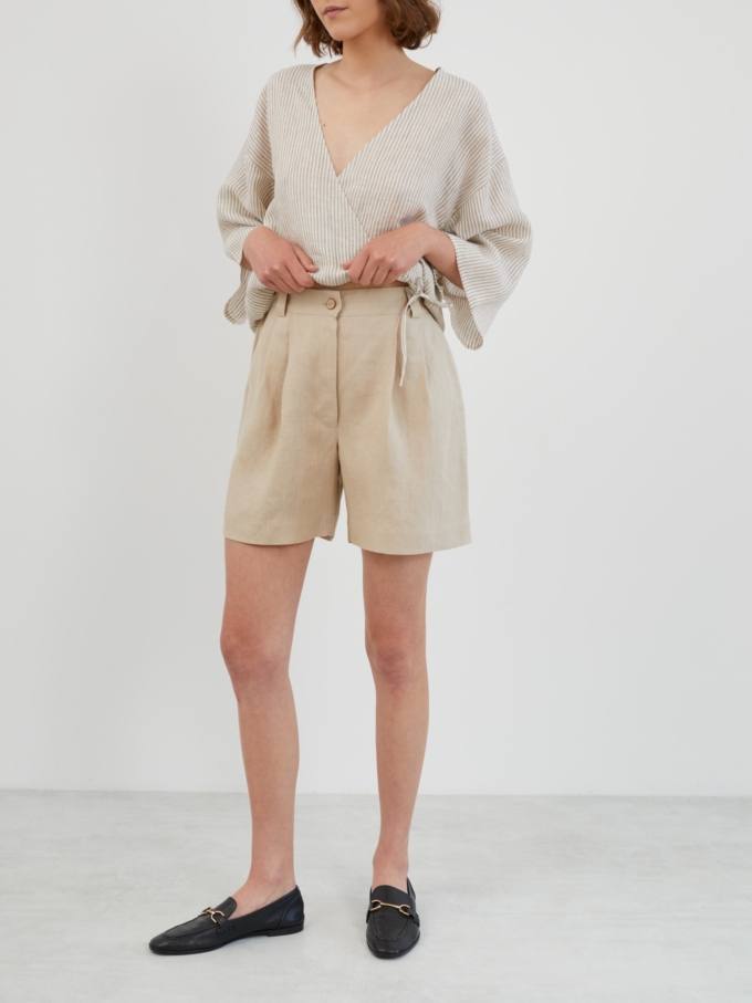 Image 2 of SAIGE Tailored Linen Shorts in Beige from ALBERALKIRK