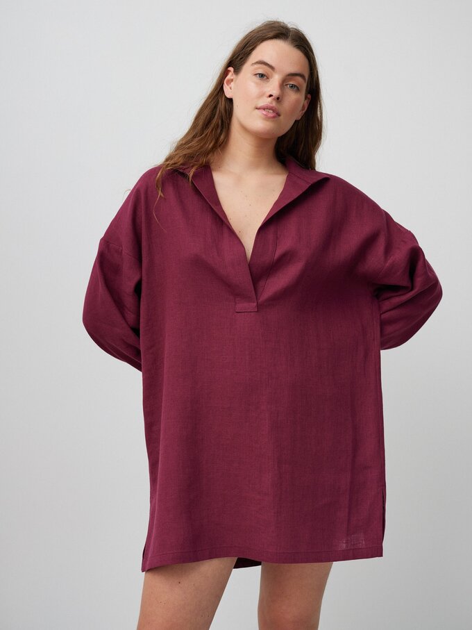Bild 3 von SKY Leinen Strandkleid in Aubergine von ALBERALKIRK