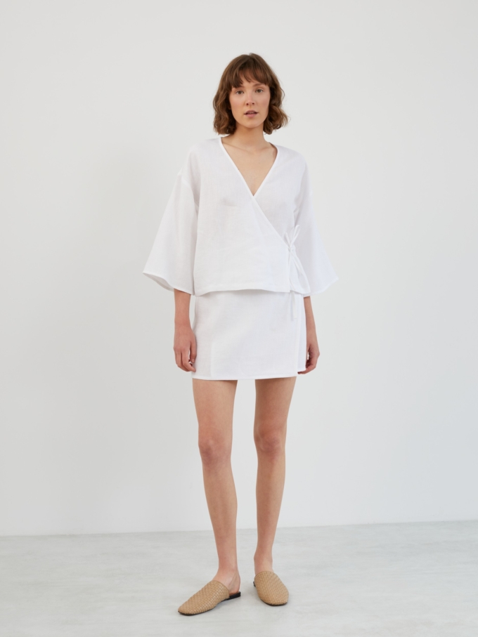 Image 3 of SOFIA Linen Kimono Wrap Top in White from ALBERALKIRK