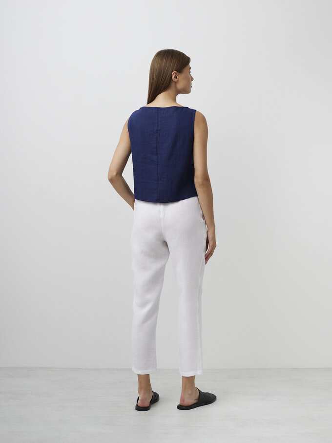 Image 5 of SONATE Linen Tank Top in Navy Blue from ALBERALKIRK