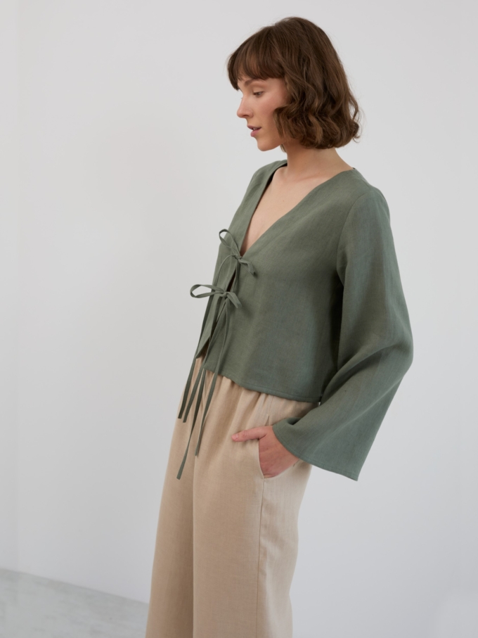 Image 4 of ULA Flat Front Linen Pants in Beige from ALBERALKIRK